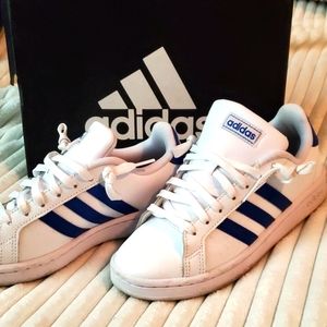 Adidas Grand Court Sneakers- Big Kids 5.5- Royal Blue